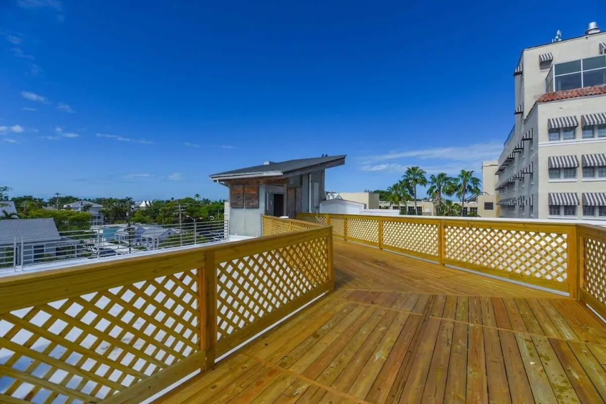 New Kamp - Rooftop Penthouse Key West 0*,  USA