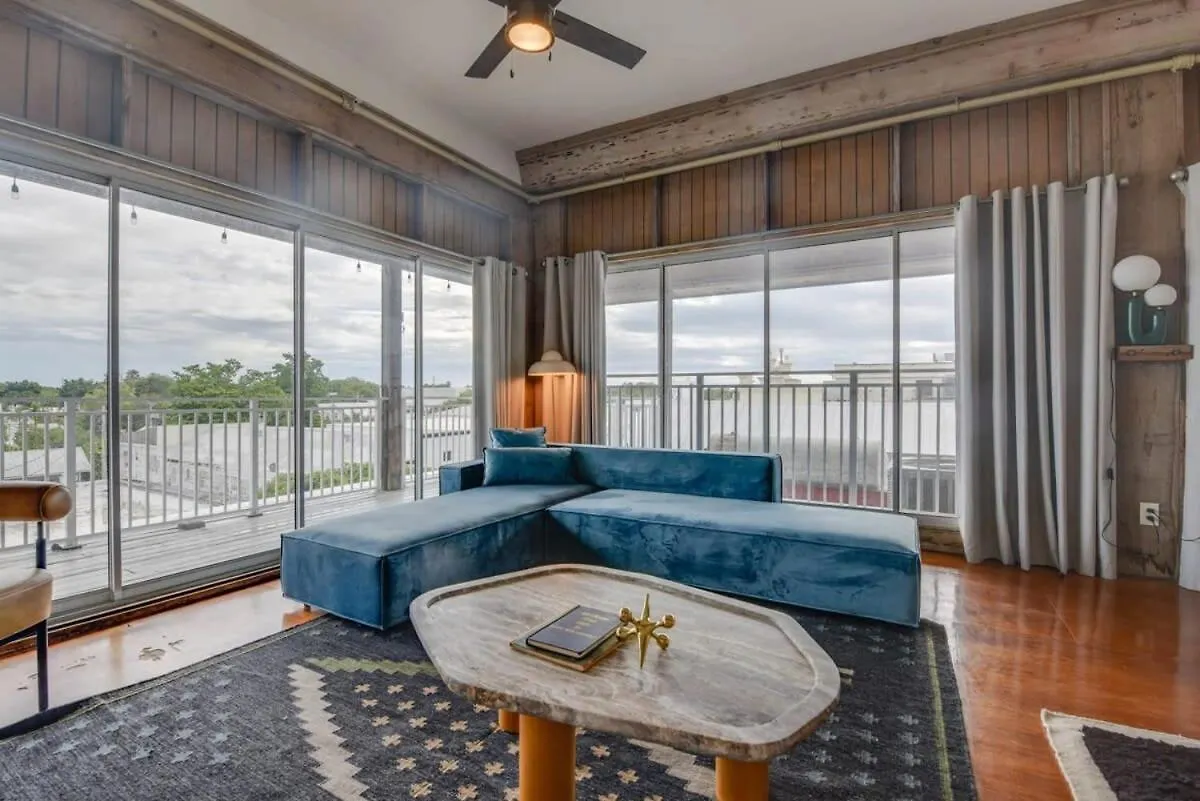 New Kamp - Rooftop Penthouse Key West Lägenhet